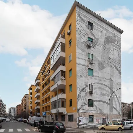 Guesthost - Garbatella Řím